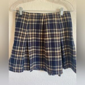 Vintage express plaid skirt.